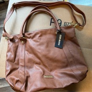 New large Steve Madden bag. See pictures